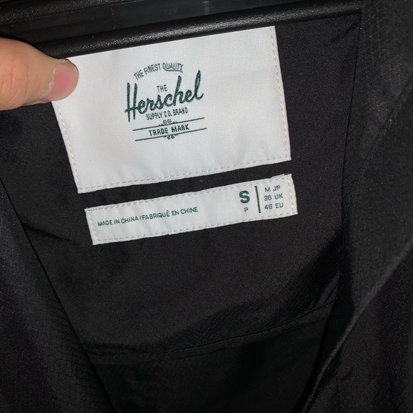 Hershel windbreaker - Picture 3 of 3